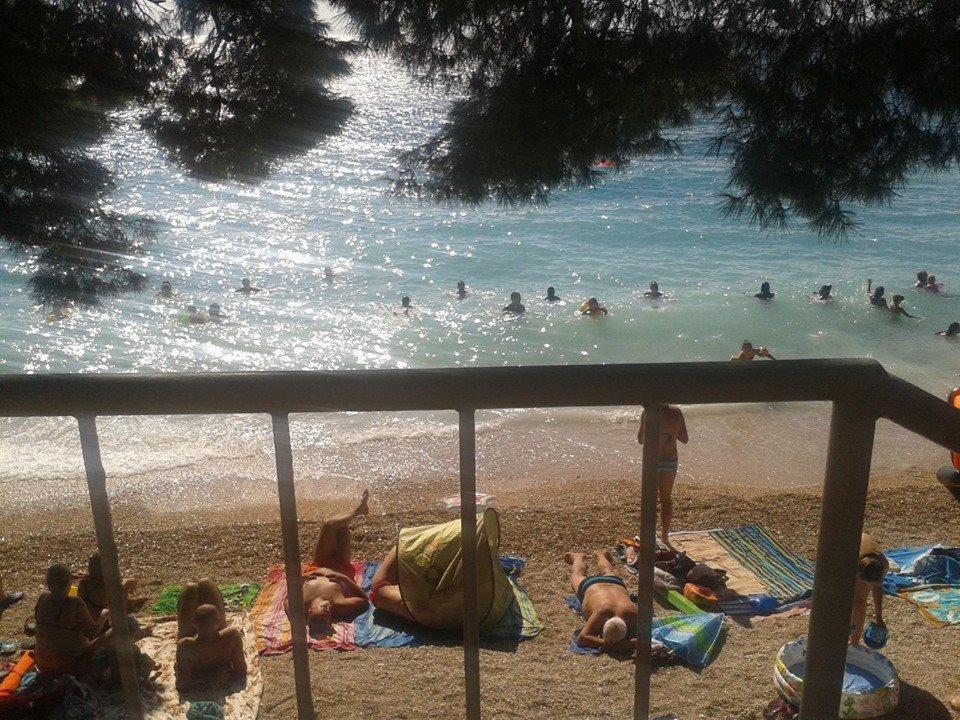 Appartement Apartman On The Beach - Nemira, Omiš Extérieur photo